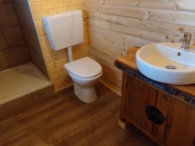 TINY HOUSE AUTARK ZIRKUSWAGEN 32 qm 5KW STROMSPEICHER TÜV 03/25