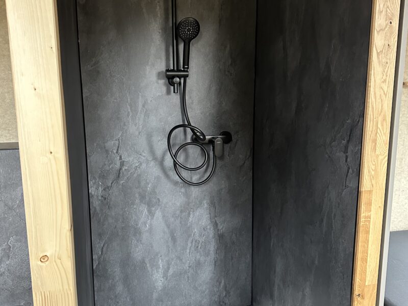 Modernes Tiny House - Bezugsfertig