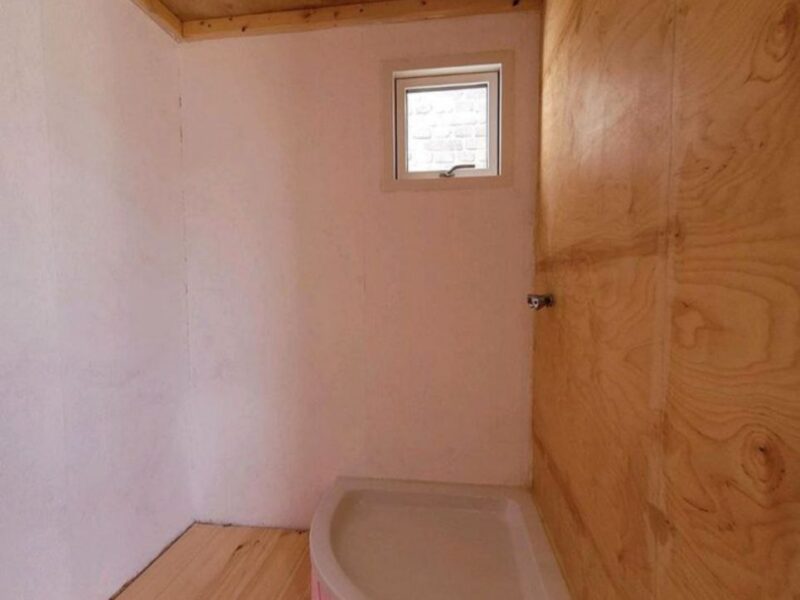 Noch ausbaufähiges, gebrauchtes Tinyhouse