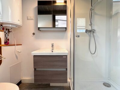 Modernes Tiny House zu verkaufen