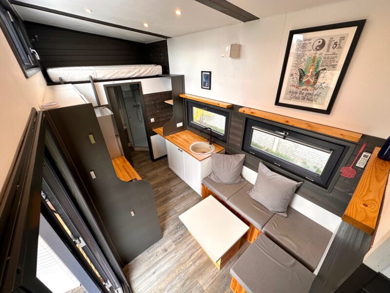 Modernes Tiny House zu verkaufen