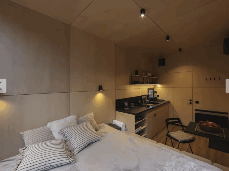 Tiny House „Svitanok 1“ – Für Glamping oder Vermietung - jederzeit individualisierbar