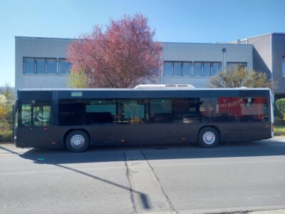 Wohnbus 12 m (ursprünglich Überlandbus) als Tiny House