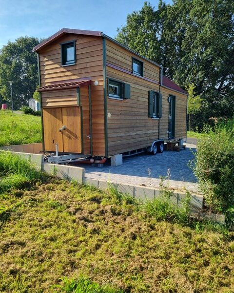 Modernes Tiny House auf Vlemmix-Anhänger – unbewohnt & hochwertig ausgestattet (VB 69.000 €)