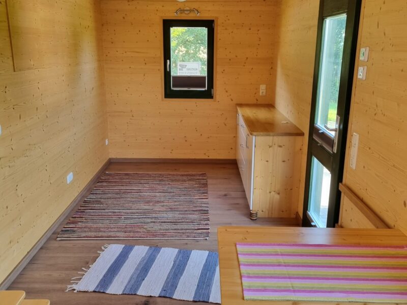 Modernes Tiny House auf Vlemmix-Anhänger – unbewohnt & hochwertig ausgestattet (VB 69.000 €)