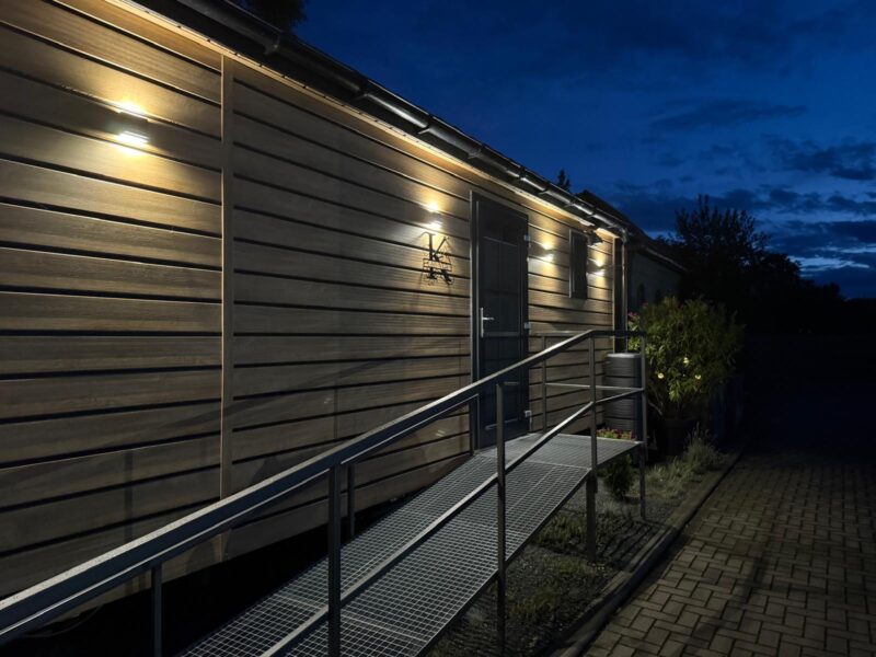 Neuwertiges 27 m² Tiny- Haus auf Trailer, mit einer TOP Ausstattung in Thüringen zu verkaufen