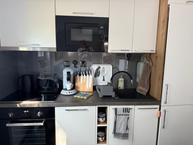 Neuwertiges 27 m² Tiny- Haus auf Trailer, mit einer TOP Ausstattung in Thüringen zu verkaufen