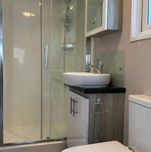 Phoenix 950 von Arronbrook (2021 ) - Premium Mobile Home