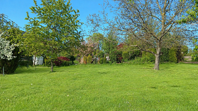 Drei Parzellen auf Baugrundstück Nähe Pforzheim