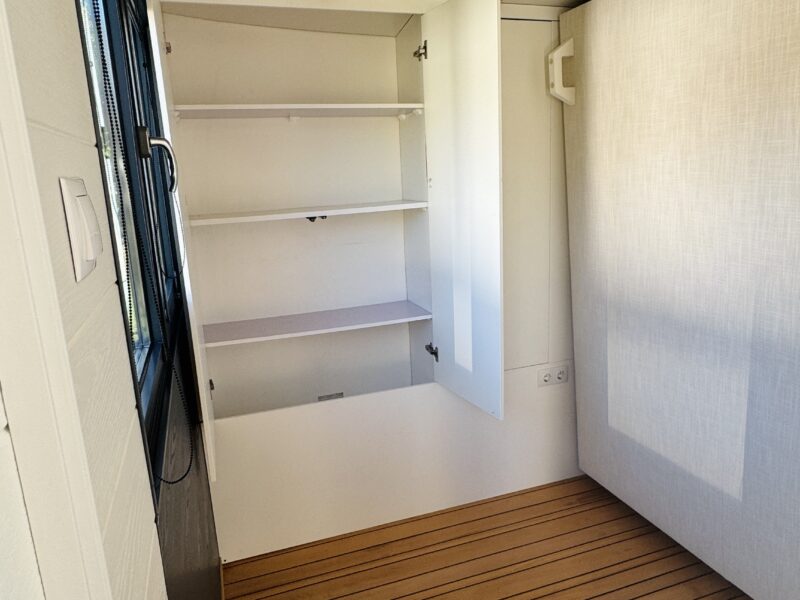 NEU PREMIUM TINY HOUSE auf Trailer | NEUWERTIG | 3,5 t | Straßenzulassung